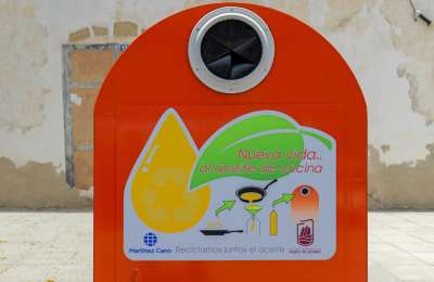 New recycling containers for used cooking oil in Puerto del Rosario